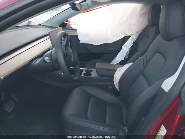 2024 TESLA MODEL Y 7SAYGDEE6RA327771 Photo 4
