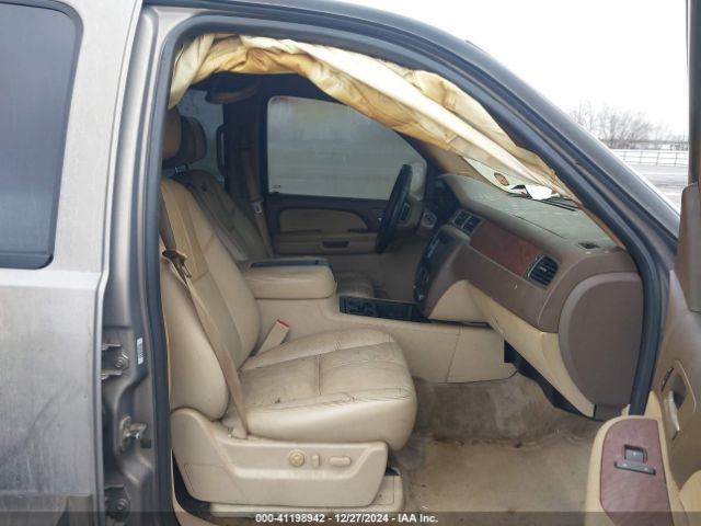 2007 GMC YUKON XL 1500 1GKFK16327J266852 Photo 4