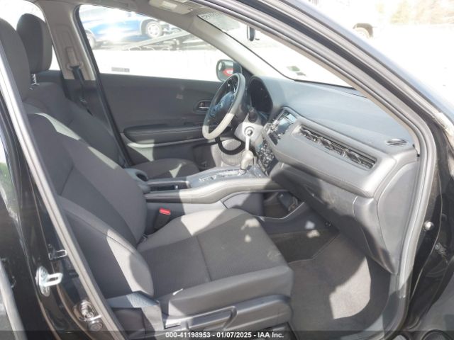 3CZRU6H32MM732561 Honda Hr-v Awd Lx