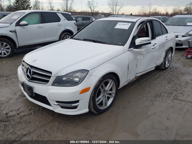 WDDGF8AB4ER304629 Mercedes-Benz C 300 Luxury 4matic/sport 4matic