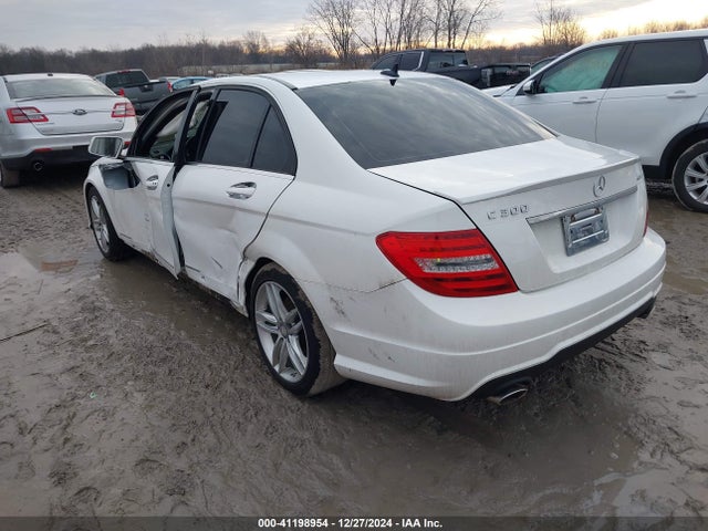 WDDGF8AB4ER304629 Mercedes-Benz C 300 Luxury 4matic/sport 4matic