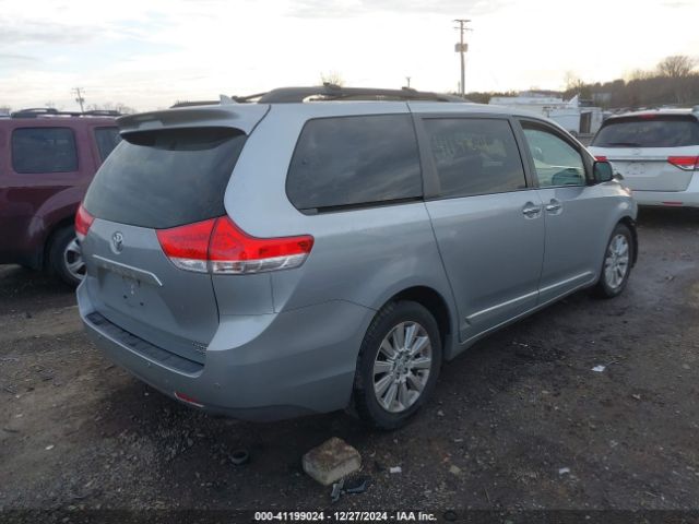 5TDDK3DC7ES087031 Toyota Sienna Xle/limited