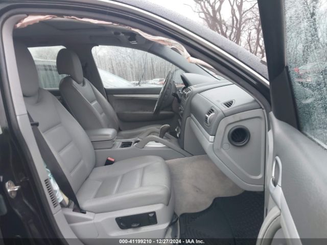 2004 PORSCHE CAYENNE WP1AB29PX4LA71882 Photo 4