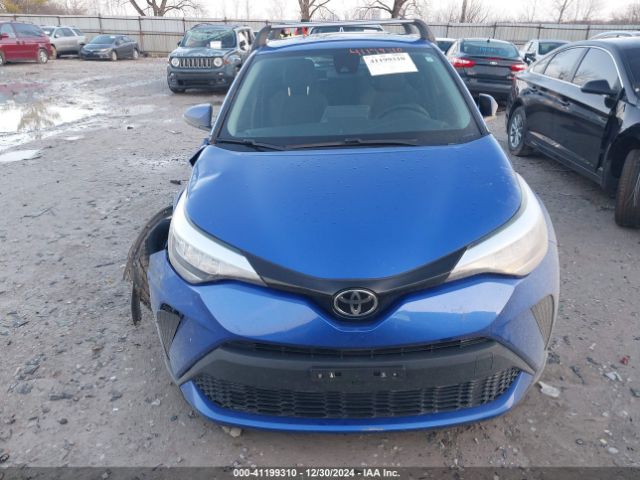 JTNKHMBX8L1078376 Toyota C-HR LE
