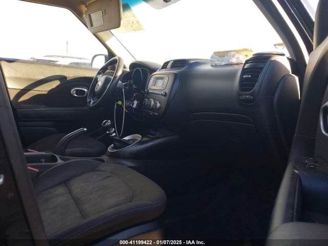 KIA Soul 2016 KNDJN2A28G7340628 Image 5