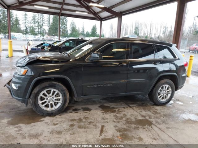 1C4RJEAG7JC270761 Jeep Grand Cherokee Laredo E 4x2
