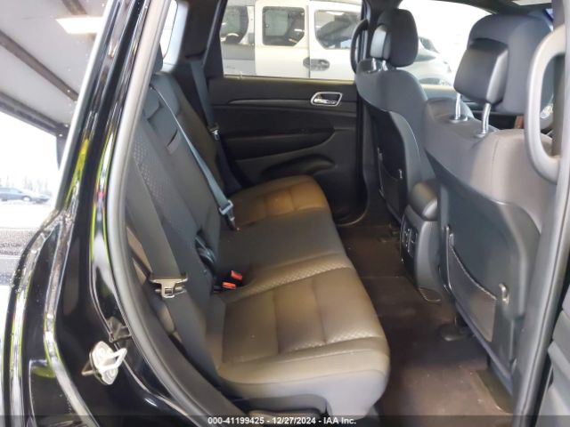 1C4RJEAG7JC270761 Jeep Grand Cherokee Laredo E 4x2