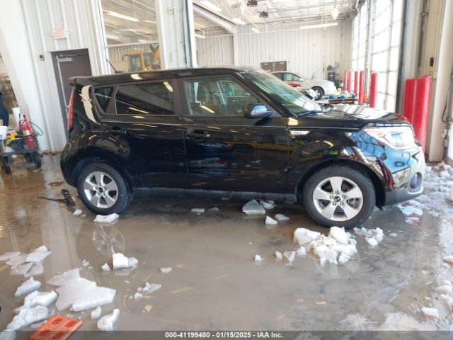 KNDJN2A24H7438220 KIA Soul