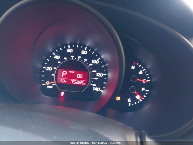KNDJN2A24H7438220 KIA Soul