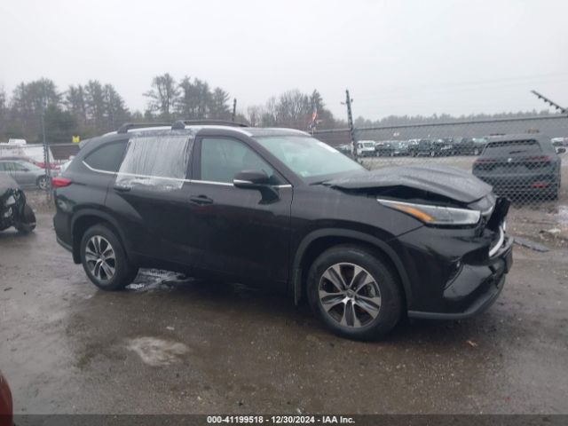 5TDGZRBHXMS084794 Toyota Highlander Xle