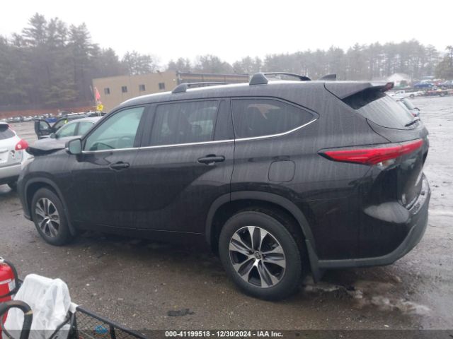 5TDGZRBHXMS084794 Toyota Highlander Xle