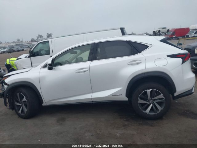 JTJBJRBZ2K2105844 Lexus NX 300H