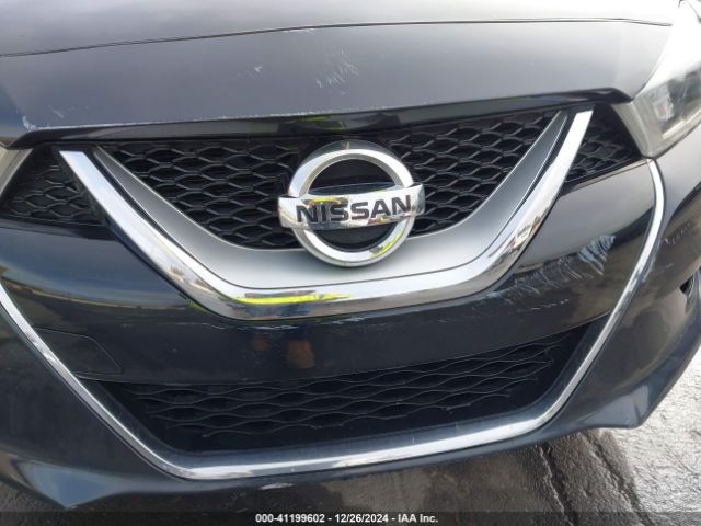 1N4AA6AP1HC378490 Nissan Maxima