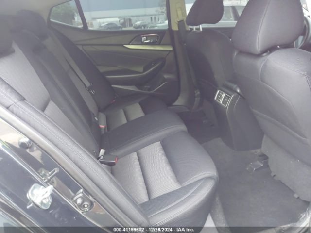 1N4AA6AP1HC378490 Nissan Maxima