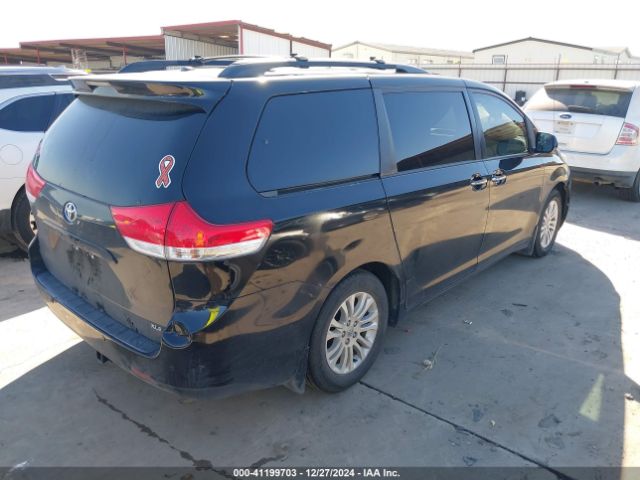 5TDYK3DC9ES434179 Toyota Sienna Xle/limited