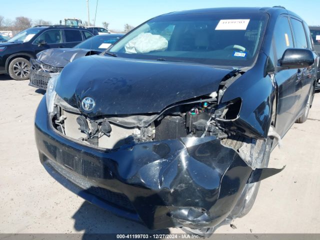 5TDYK3DC9ES434179 Toyota Sienna Xle/limited