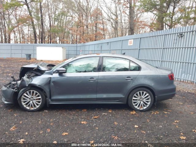 3VWL17AJ6GM359397 Volkswagen Jetta 1.8t Sel