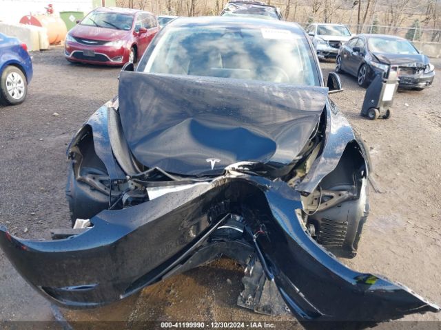 7SAYGDED9RF055789 Tesla Model Y Long Range Dual Motor All-wheel Drive/rwd