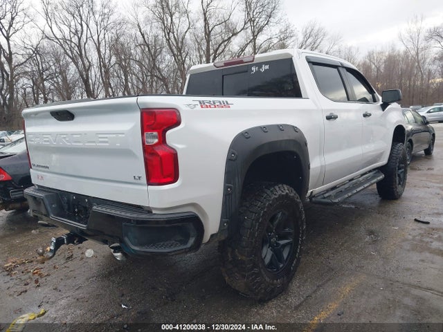 1GCPYFED8KZ336967 Chevrolet Silverado 1500 Lt Trail Boss