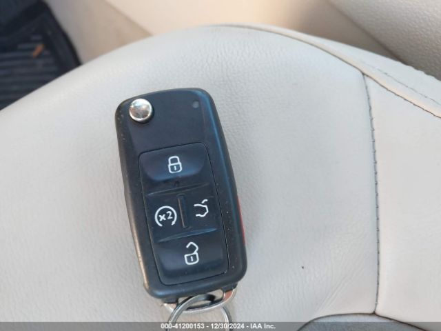 1VWCN7A39EC036840 Volkswagen Passat 2.0l Tdi Sel Premium