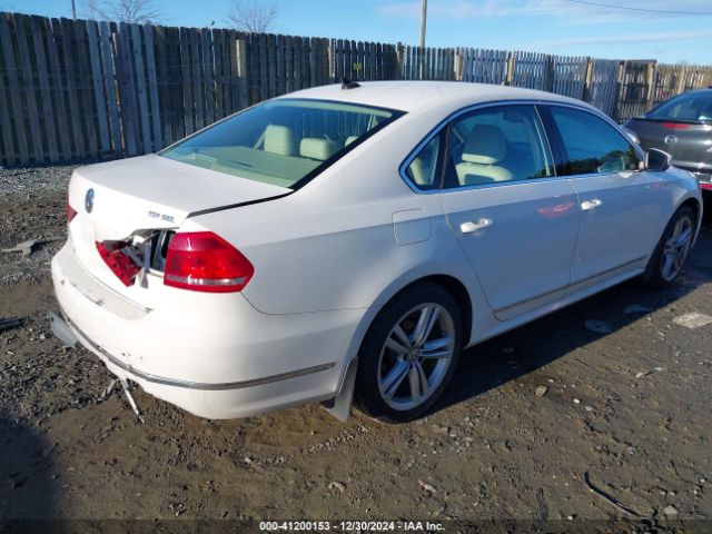 1VWCN7A39EC036840 Volkswagen Passat 2.0l Tdi Sel Premium