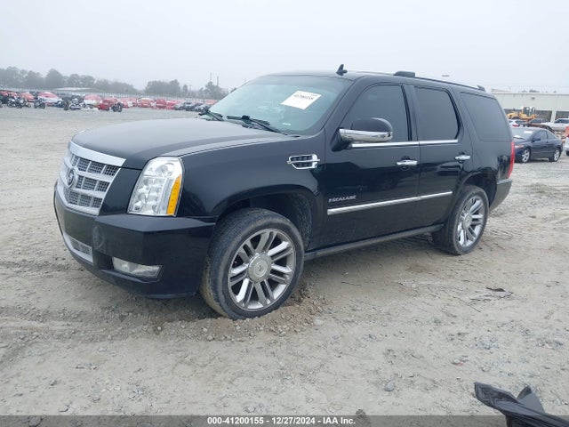 2011 CADILLAC ESCALADE 1GYS3DEF9BR306854 Photo 1