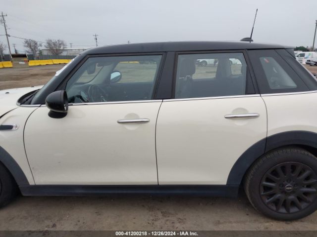 WMWXU1C32H2F78972 Mini Hardtop Cooper