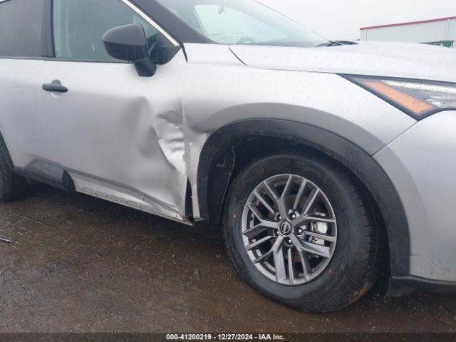 5N1BT3AB0RC688106 Nissan Rogue S Intelligent Awd