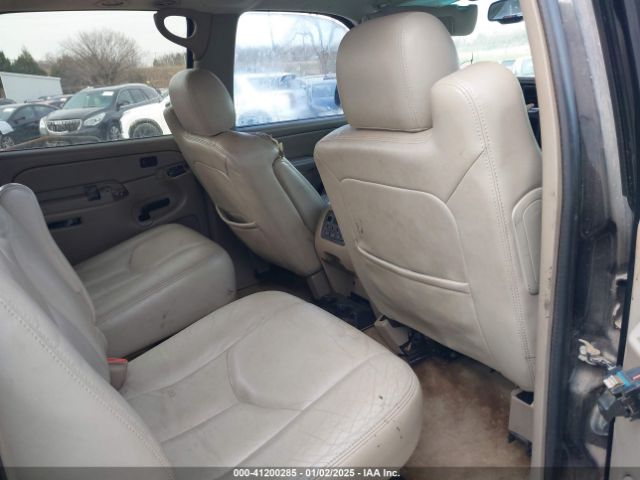2004 GMC YUKON XL 1500 3GKFK16ZX4G249766 Photo 7