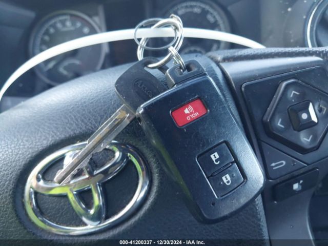 5TFCZ5AN6GX029028 Toyota Tacoma Trd Sport
