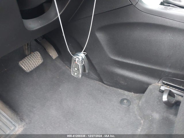 2GNAXHEV5J6268920 Chevrolet EQUINOX LS