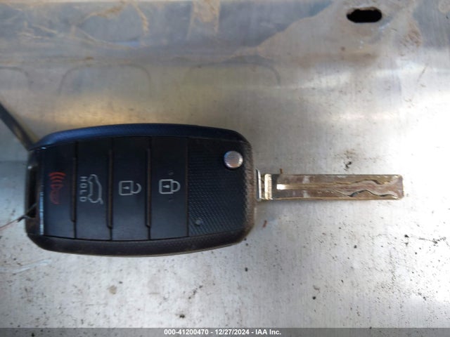KIA Soul 2015 KNDJN2A28F7165554 Image 11