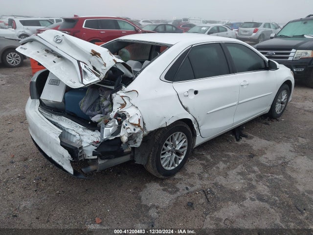 Toyota CAMRY LE 2017 4T1BF1FK8HU324075 Image 4