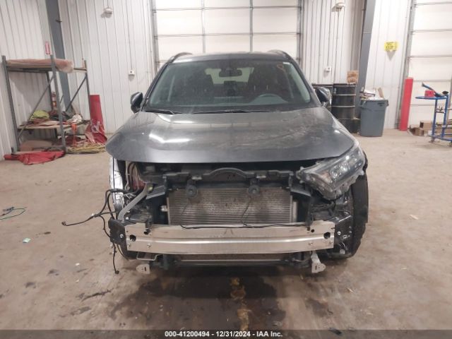 2T3G1RFV7LC071989 Toyota RAV4 LE