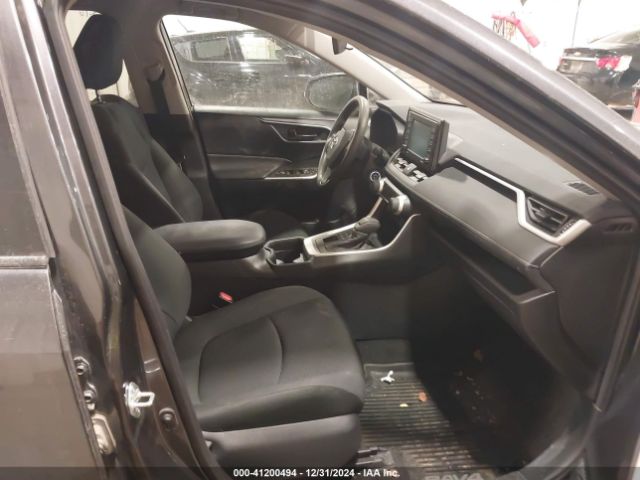 2T3G1RFV7LC071989 Toyota RAV4 LE