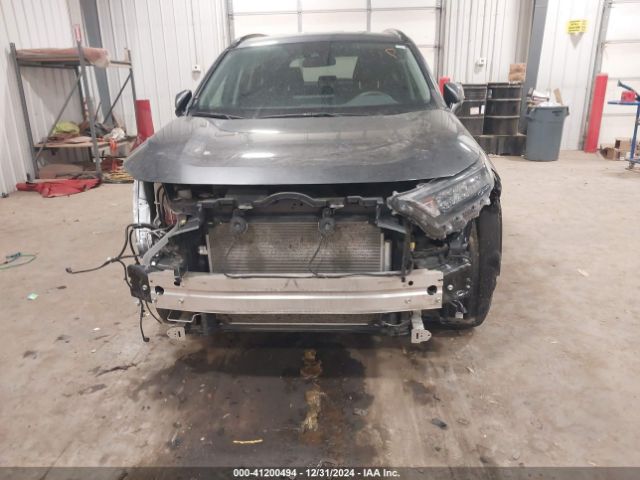 2T3G1RFV7LC071989 Toyota RAV4 LE