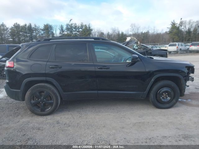 1C4PJMLB6KD292961 Jeep Cherokee Altitude 4x4