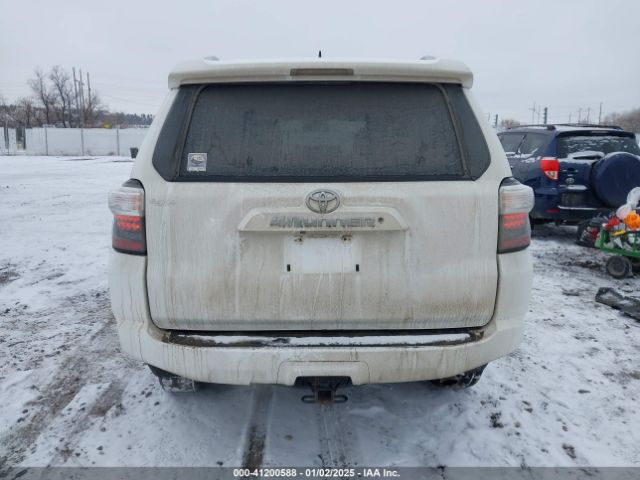 JTEBU5JR8J5516419 Toyota 4RUNNER SR5