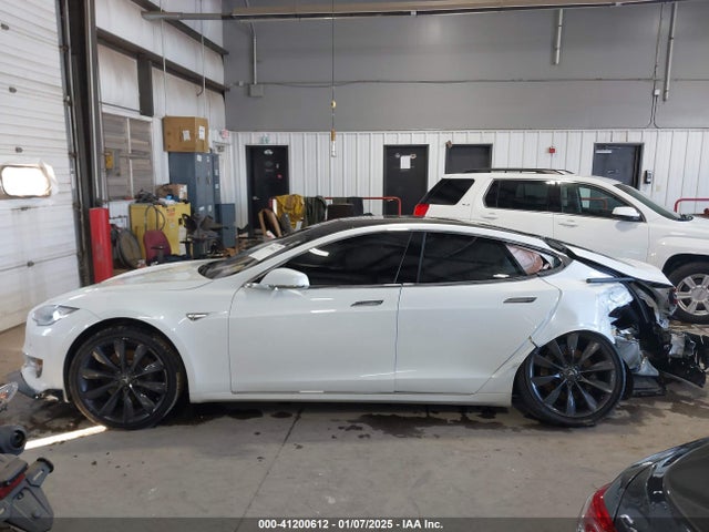 5YJSA1E2XGF158976 Tesla Model S 60d/70d/75d/85d/90d