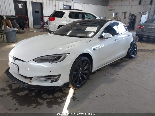 2016 TESLA MODEL S 5YJSA1E2XGF158976 Photo 1