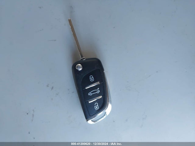 5NPE24AF3JH699462 Hyundai SONATA SE