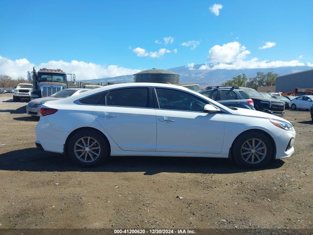 5NPE24AF3JH699462 Hyundai SONATA SE