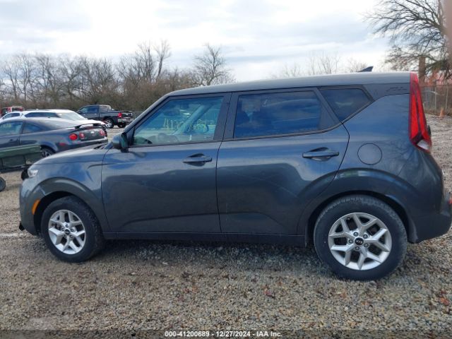 KNDJ23AU9L7728574 KIA SOUL S