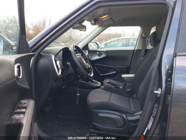 KNDJ23AU9L7728574 KIA SOUL S