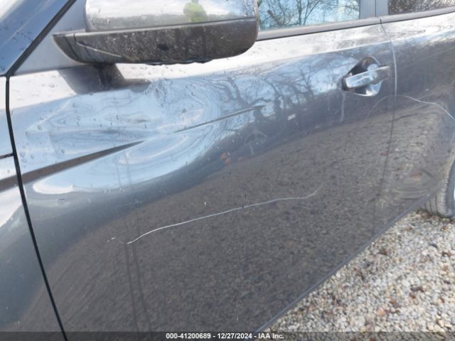 KNDJ23AU9L7728574 KIA SOUL S