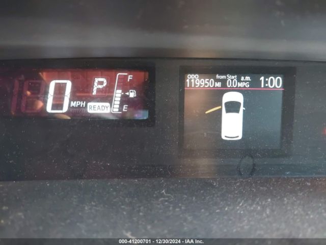 JTDKDTB39F1100977 Toyota Prius C One