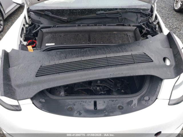 7SAYGDEE6NF451259 Tesla Model Y Long Range Dual Motor All-wheel Drive