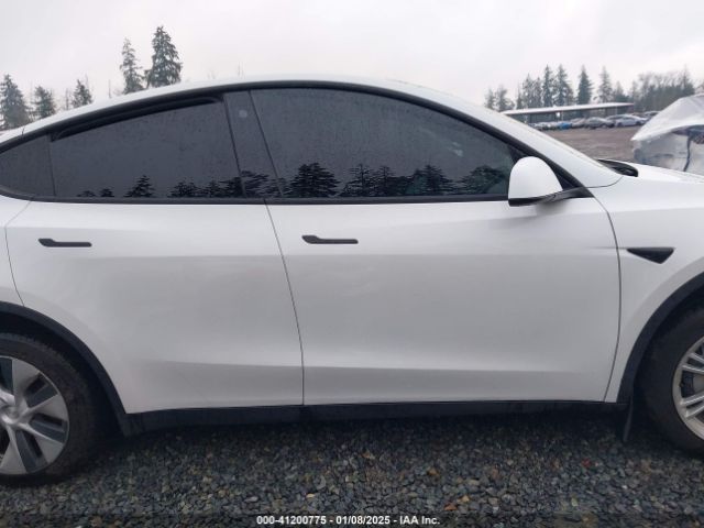 7SAYGDEE6NF451259 Tesla Model Y Long Range Dual Motor All-wheel Drive
