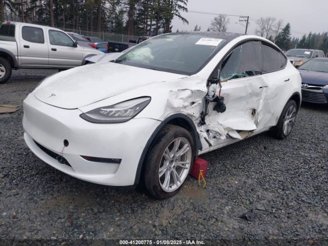 7SAYGDEE6NF451259 Tesla Model Y Long Range Dual Motor All-wheel Drive