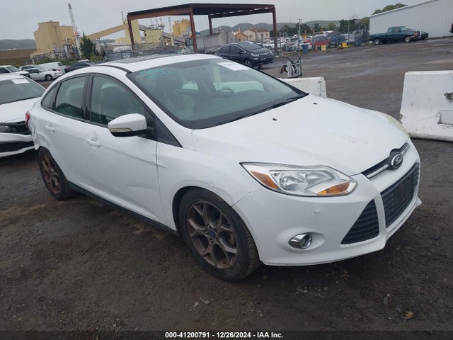 Ford FOCUS SE 2014 1FADP3F21EL237504 Image 1